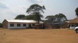 The new dining hall with the kitchen under construction to the right