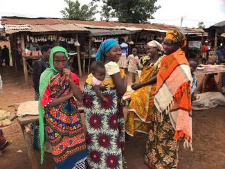 Market_day_at_Nyaishozi